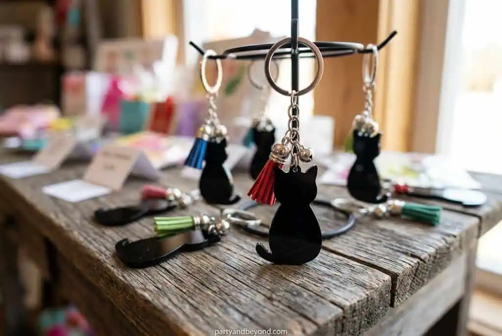 ute black cat Halloween keychains for craft fair impulse buyers