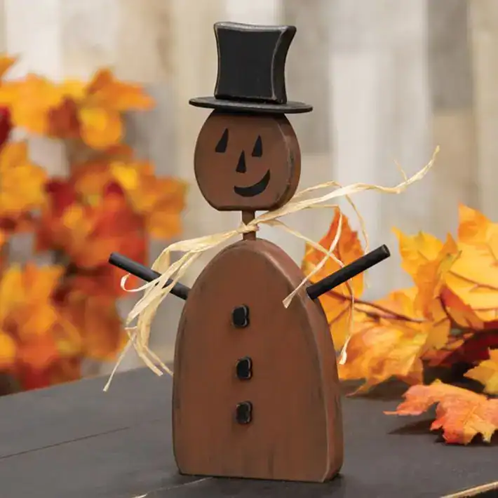 29 Profitable Fall Wood Crafts to Make and Sell