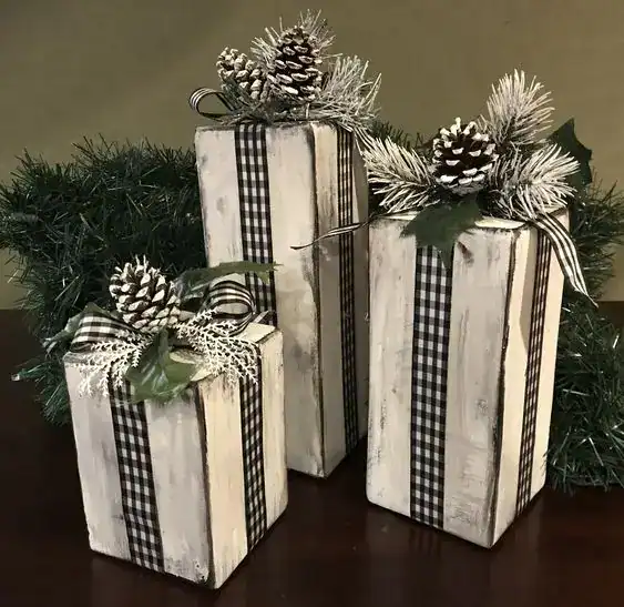 29 Profitable Fall Wood Crafts to Make and Sell