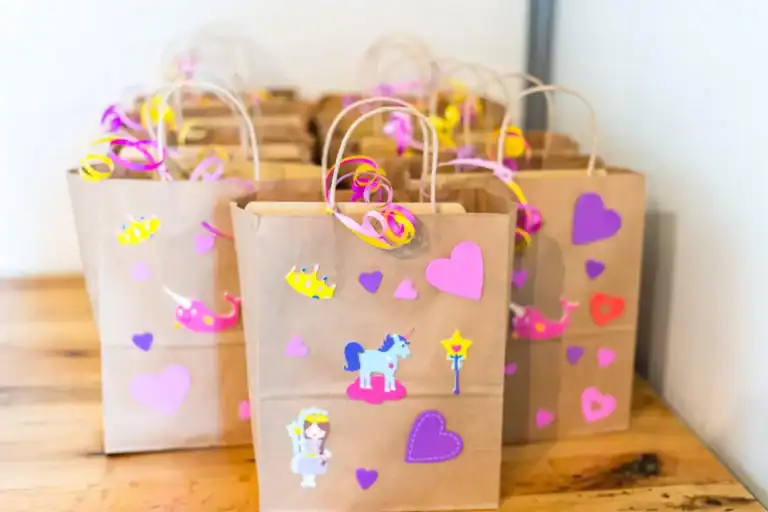 Affordable Teen Party Favor Bags with Unicorn & Heart Decor.