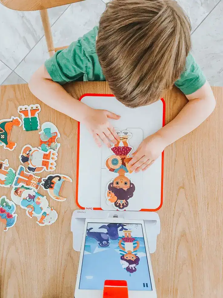 Interactive kids' puzzle game with colorful characters.