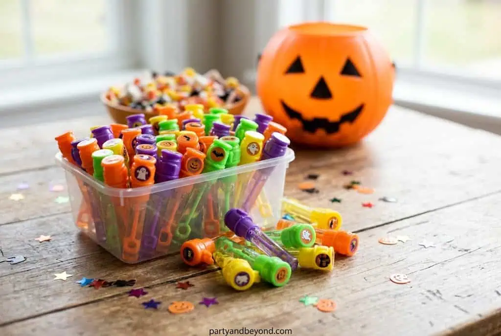mini bubble wands non candy Halloween favors